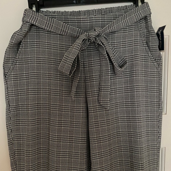 Trouser Pants Pockets Flat Front New with Tags - Picture 1 of 11